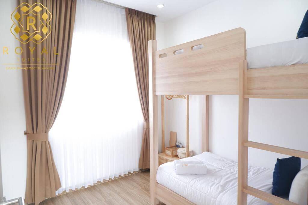 Villa Royal 3br With Private Pool - C9 Batam